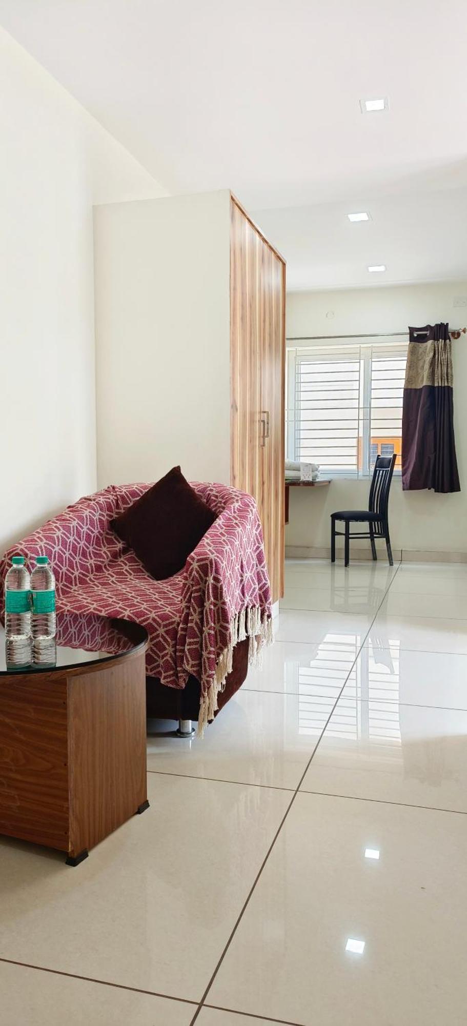 Sugamya Corner Guesthouse Мисор Екстериор снимка